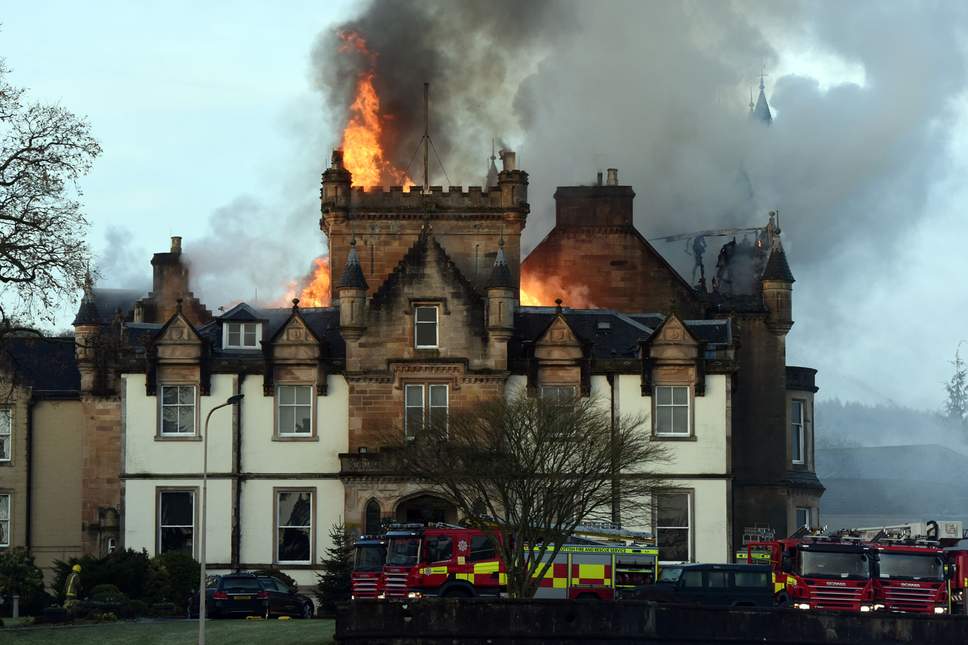 Пожар в отеле Кэмерон