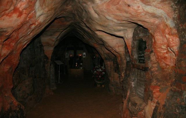 пещеры псково печерского монастыря