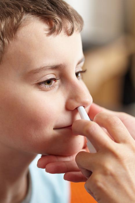 Аллергический насморк у детей