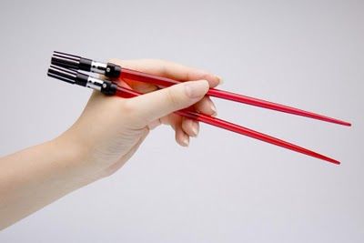 как держать японские палочки