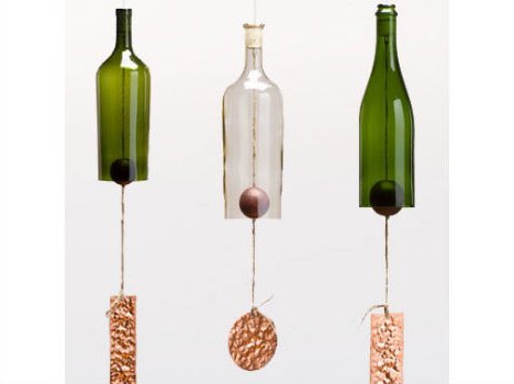 Колокольчики из пластиковых бутылок.