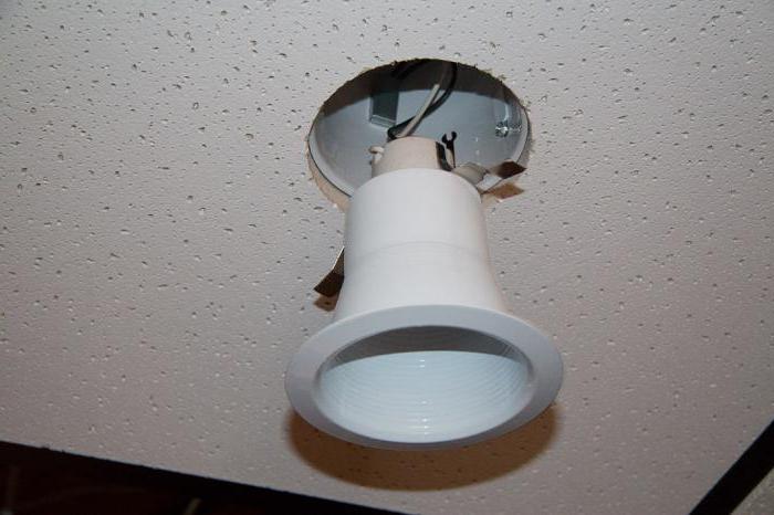 монтаж светильников в подвесной потолок армстронг 
