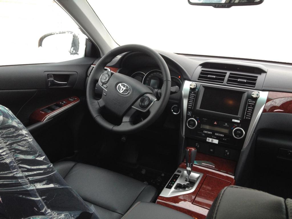 Toyota Camry 50: фото, технические характеристики, описание, отзывы владельцев
