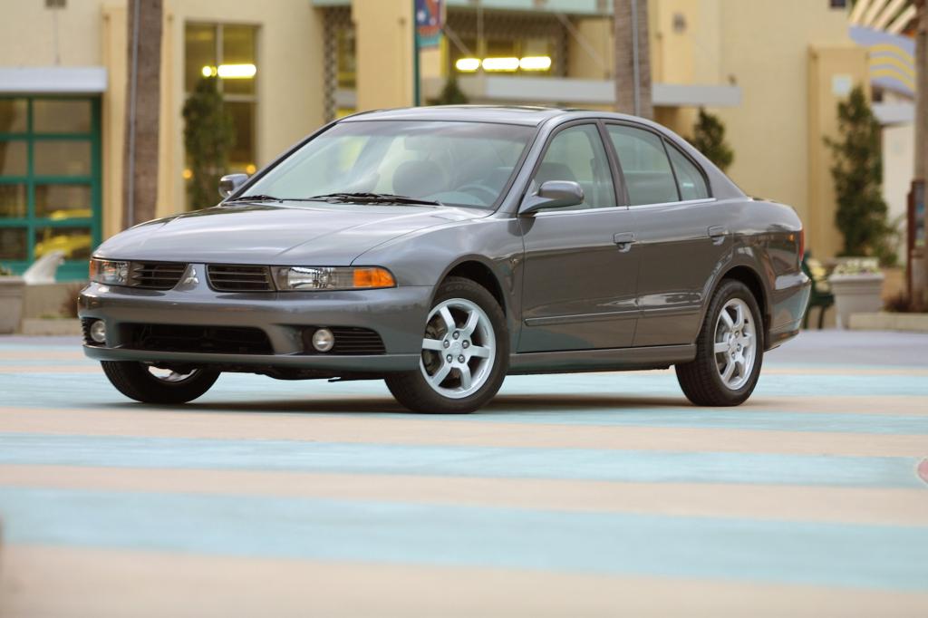 Автомобиль "Митсубиси Галант" 2002 года: фото, обзор, технические характеристики и отзывы
