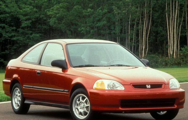 Автомобиль "Хонда-Цивик", 6 поколение - технические характеристики и отзывы