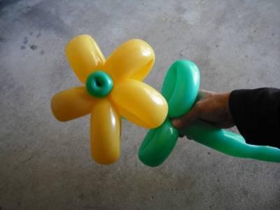 цветы из шаров как делать