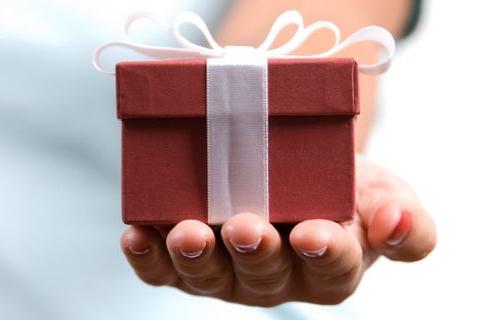 Как дарить подарки