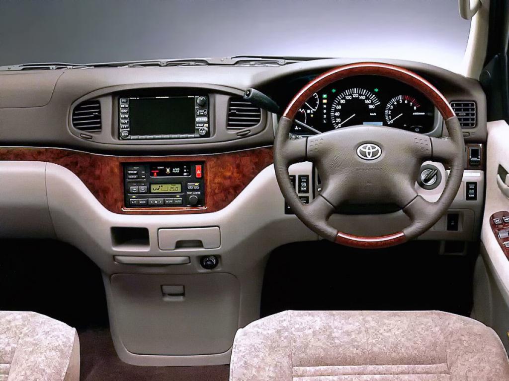 Toyota Regius: краткое описание автомобиля, характеристики и отзывы
