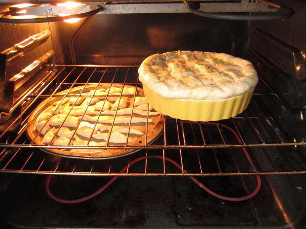 пирог с фрикадельками под сырной корочкой рецепт