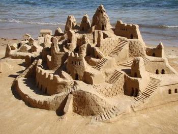 как делать замки из песка
