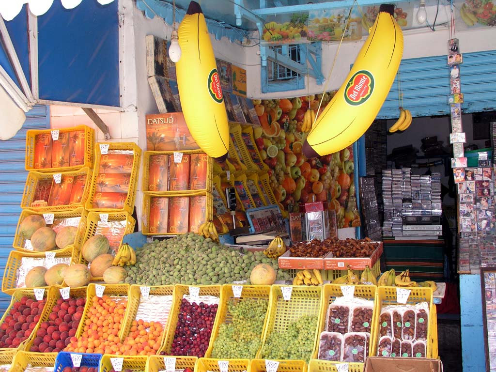 фрукты из туниса