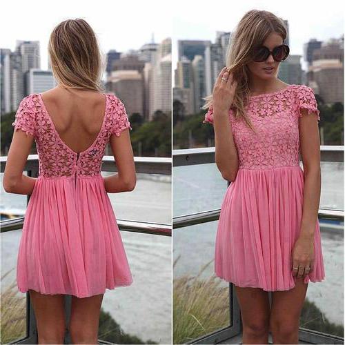 платье розового цвета с чем носить