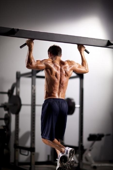 упражнение широкая мышца спины