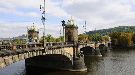 Прага черный мост 
