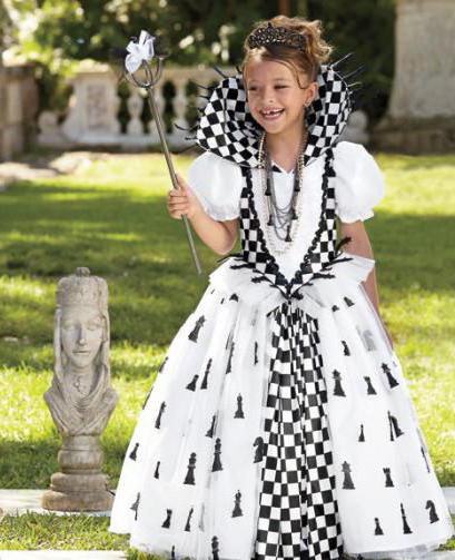 карнавальный костюм шахматной королевы 