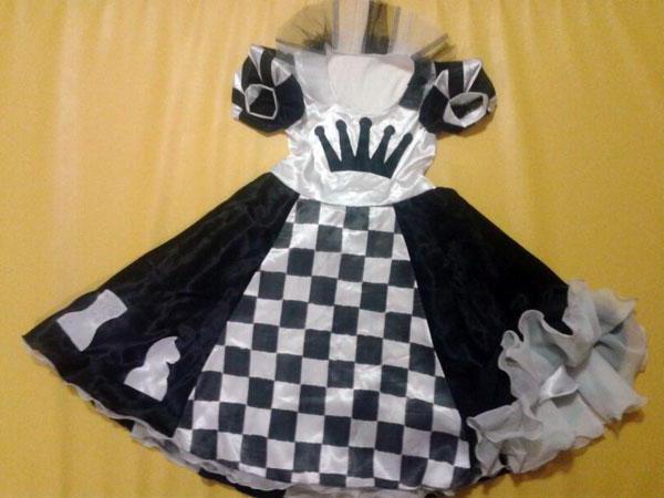 костюм шахматной королевы для девочки
