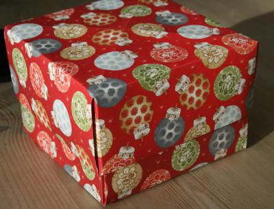 коробочка для подарка из бумаги