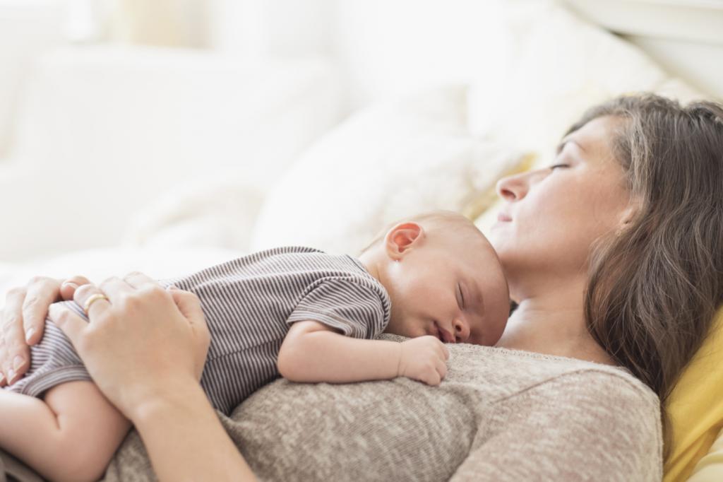 здоровый сон матери и младенца