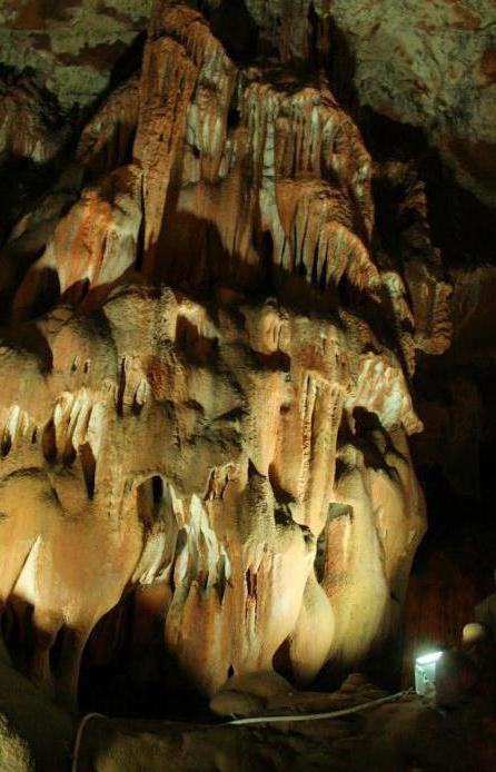 скельская пещера фото