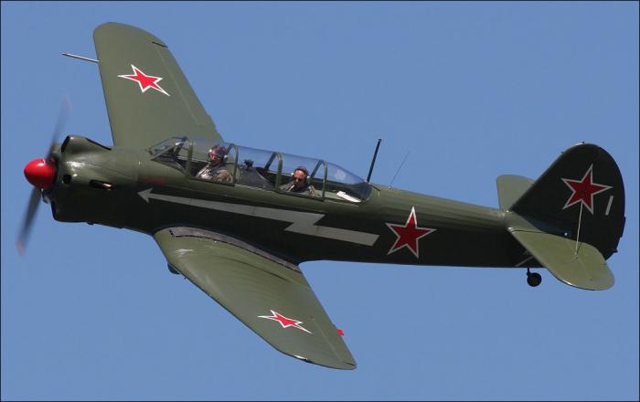 самолет Як-18