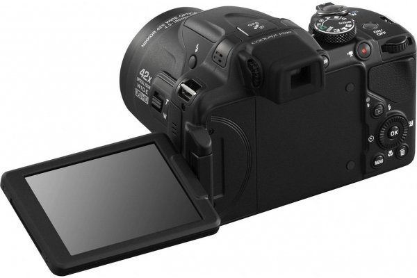 цифровой фотоаппарат Nikon COOLPIX P520 