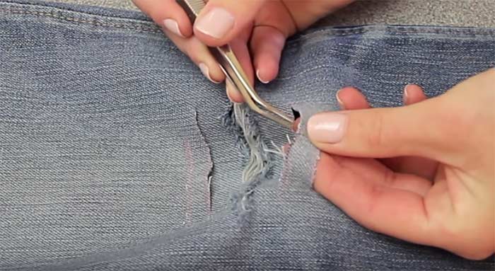 Как сделать прекрасные дырки на штанах