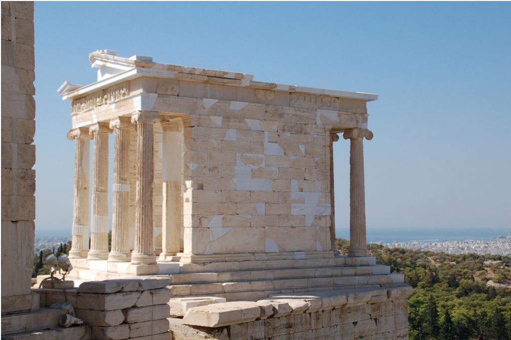 Храм Афины в Греции