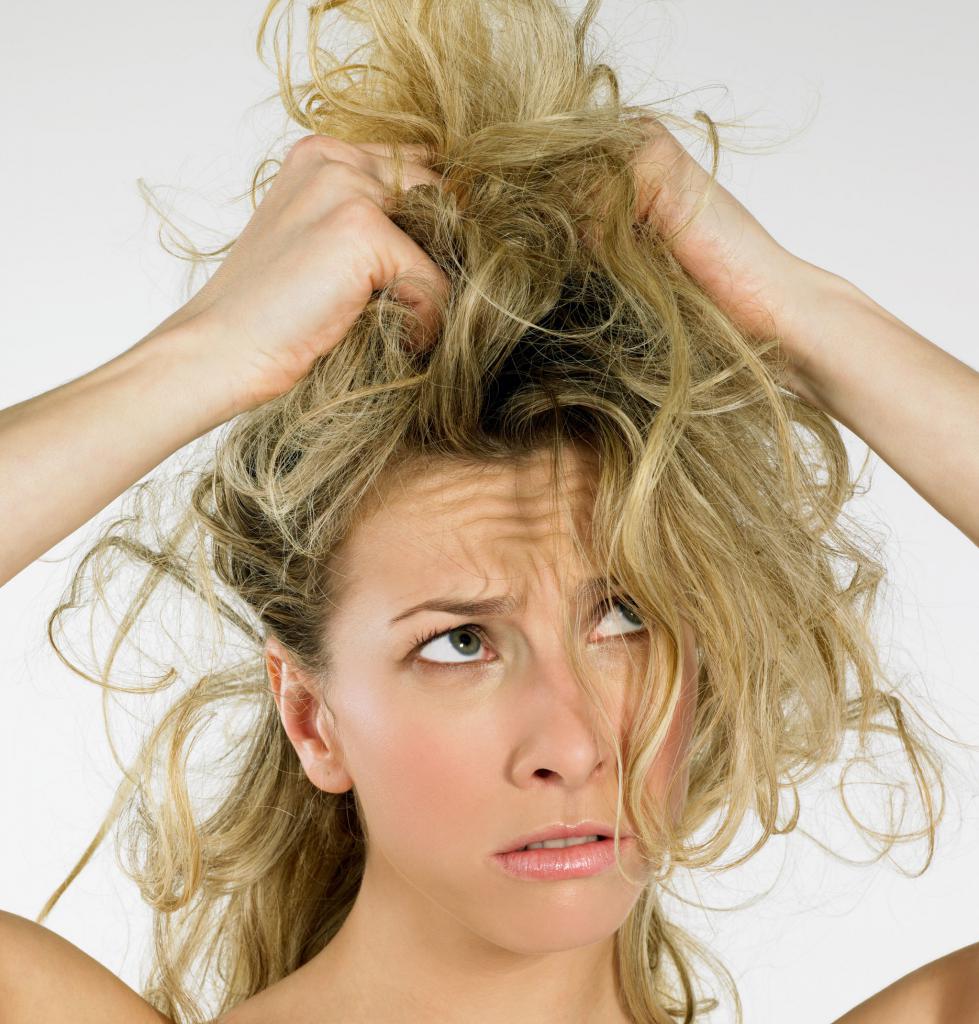 Как расчесать запутанные волосы в домашних условиях?