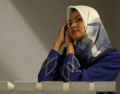 Как правильно завязать мусульманский платок