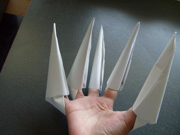 оригами из бумаги когти росомахи 