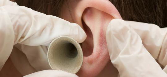 заложенность уха при отите лечение