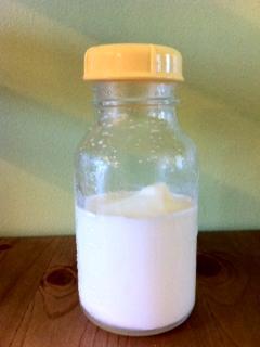Как сцеживать молок руками