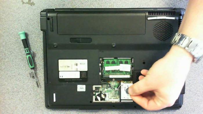 Как разобрать ноутбук HP G62