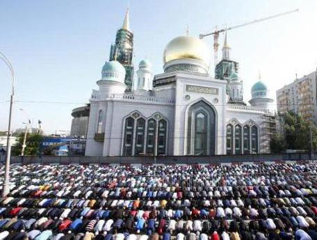 самая большая мечеть в европе в москве 