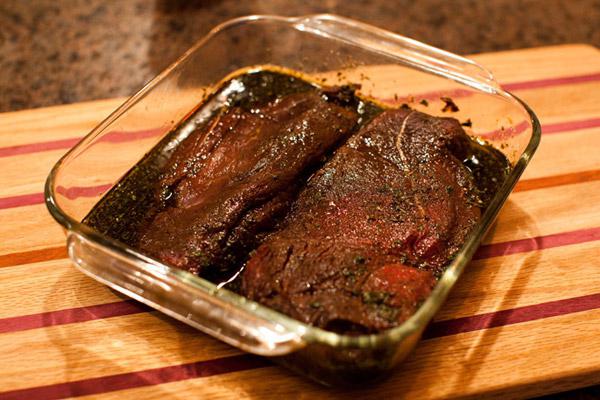 Как приготовить мясо лося мягким: рецепты