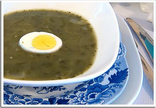 рецепт зеленого супа с щавелем и яйцом 