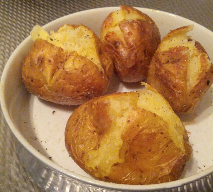 картофель в мундирах