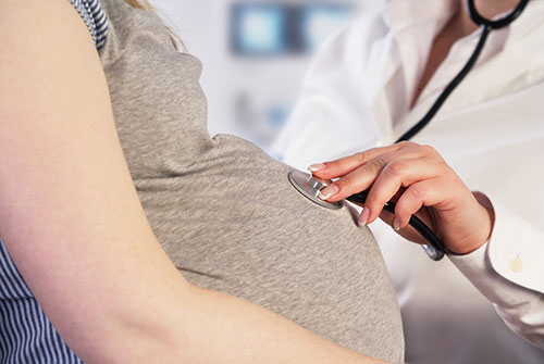 отслоение плаценты на начальных сроках беременности причины