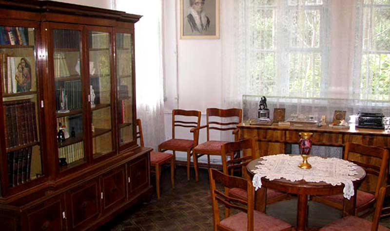 Интерьеры дома-музея Бирюкова