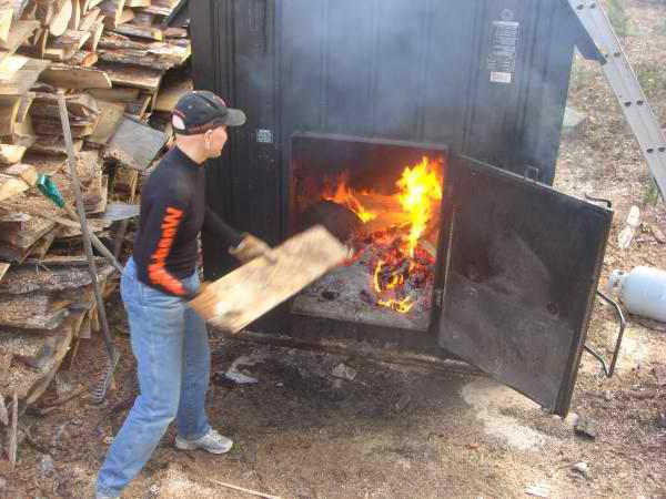 Самодельные пиролизные котлы на дровах длительного горения