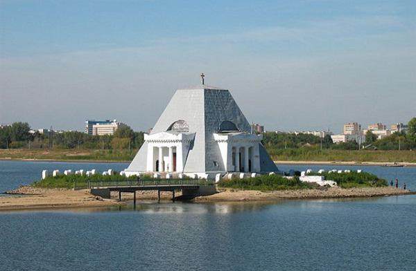 Памятник взятия Казани