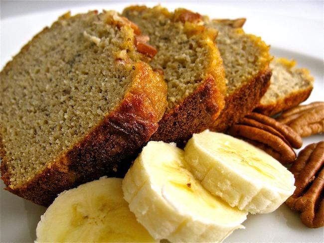 банановый хлеб. рецепт с рисовой мукой