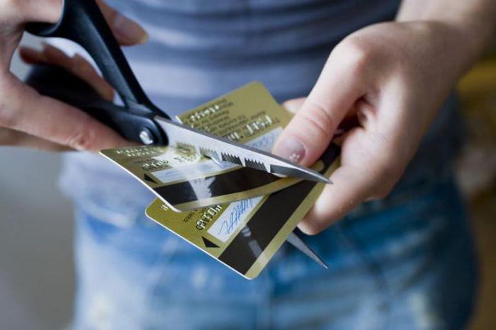 Как закрыть кредитную карту Сбербанка: инструкция для держателей
