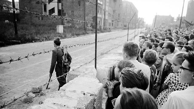 падение берлинской стены