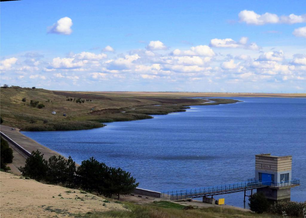 Фронтовое водохранилище Крым