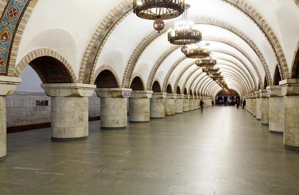 станция Золотые ворота Киев