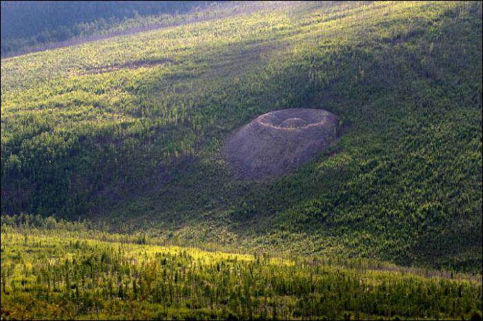 патомский кратер