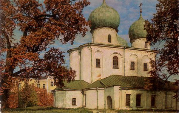 высоко петровский мужской монастырь