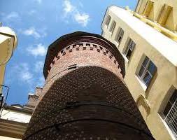 башня грифонов в санкт-петербурге