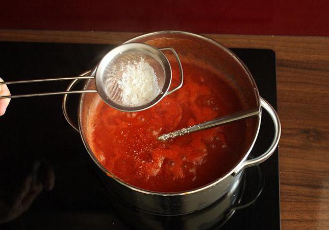 Рецепт кетчупа с крахмалом из помидор.